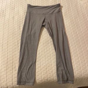 Gray lululemon leggings. Size 4!